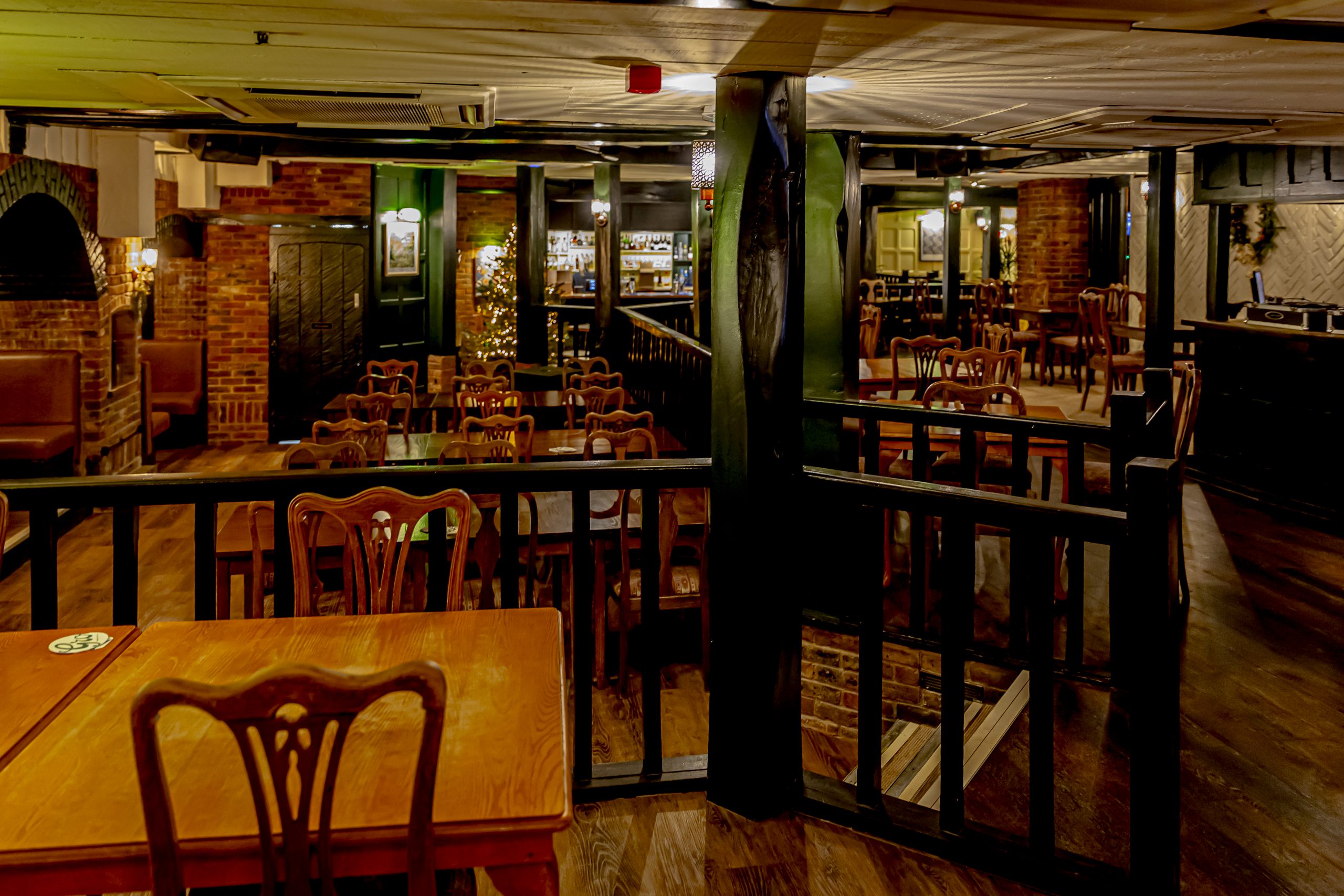 102423-0017_54969579688_o